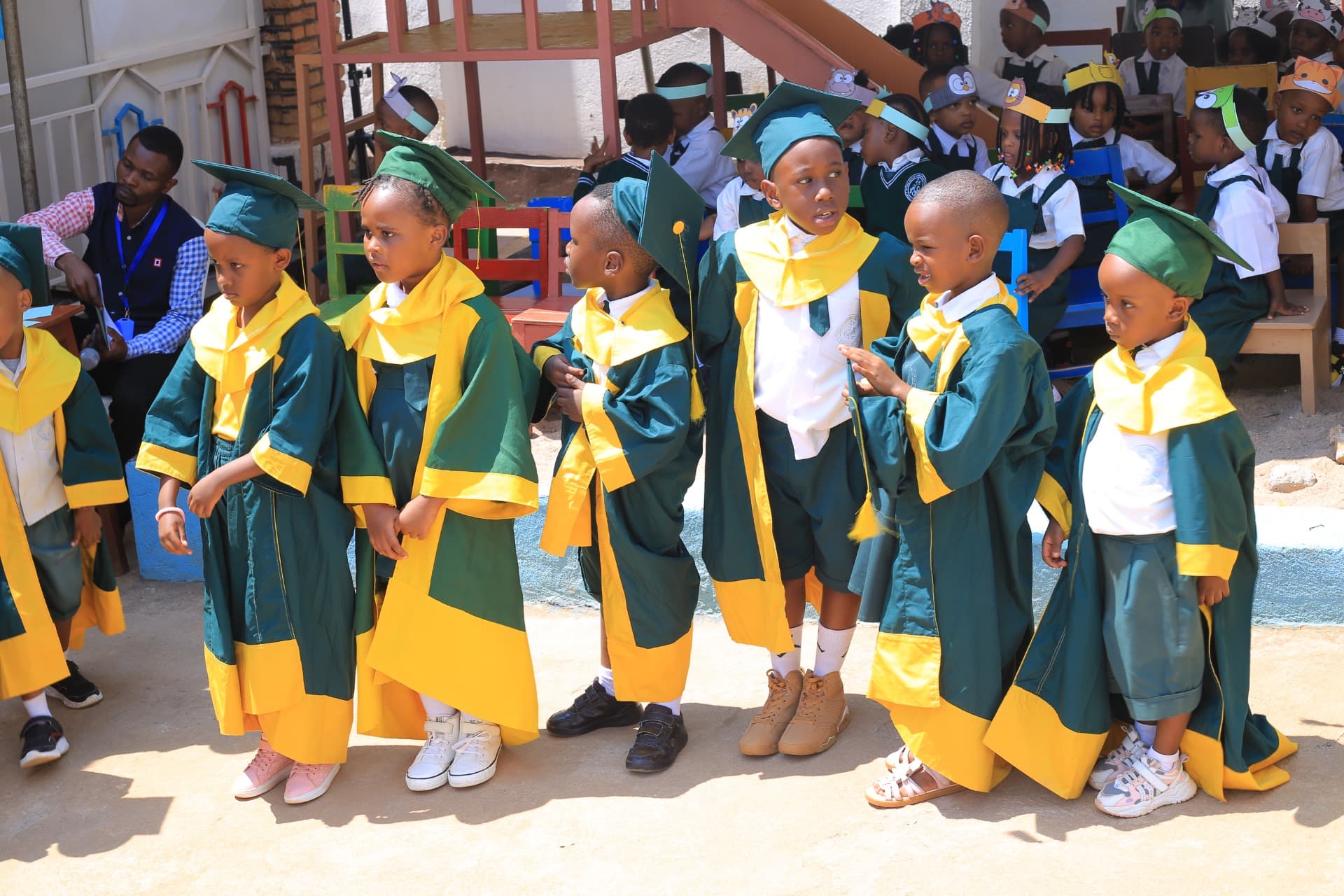 Ecole Dove Students